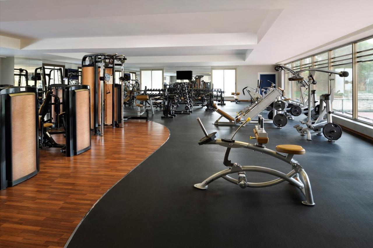 Intercontinental Riyadh By Ihg Exterior foto A gym in a hotel
