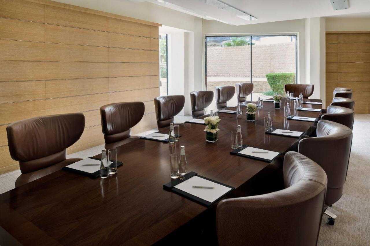 Intercontinental Riyadh By Ihg Exterior foto Meeting room