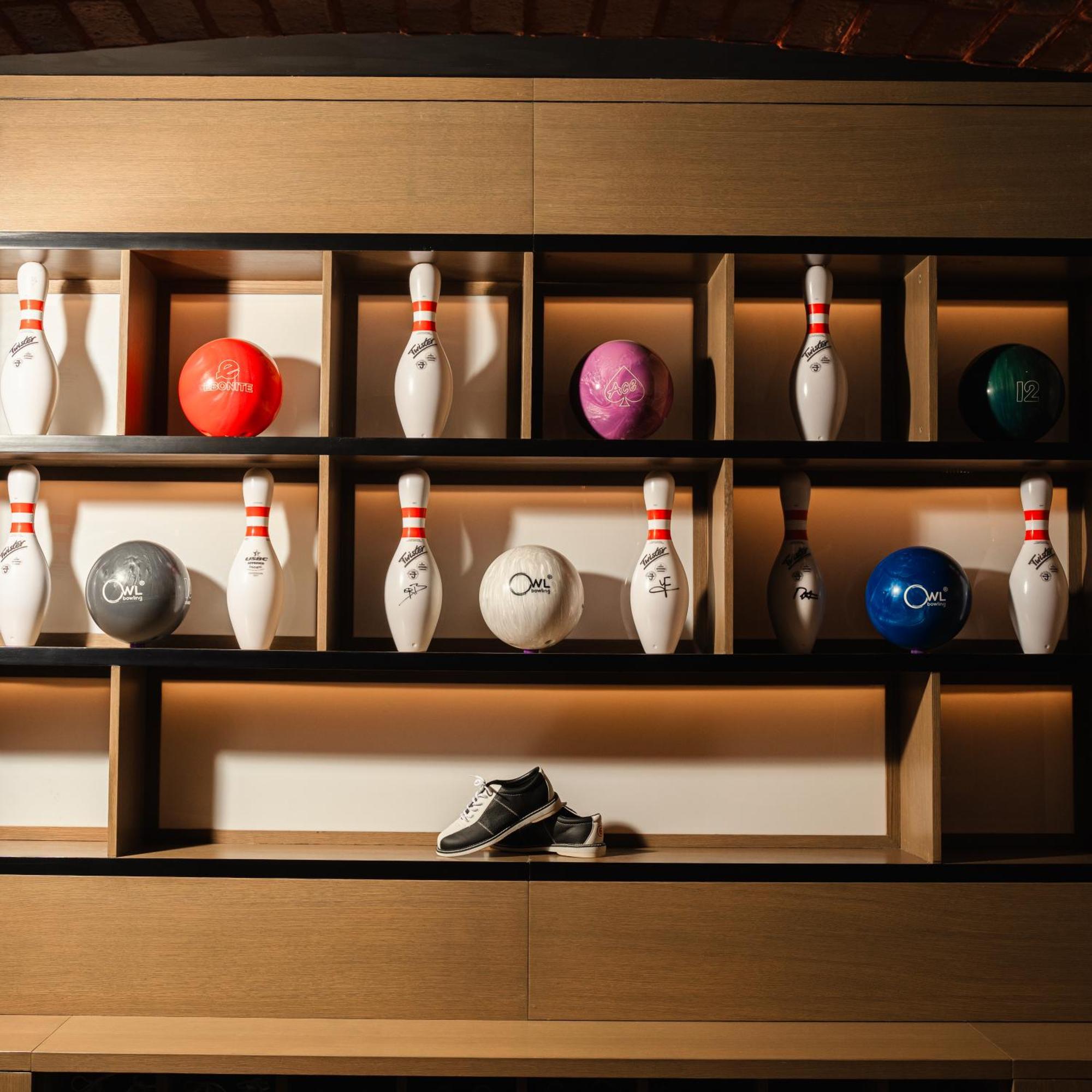Intercontinental Riyadh By Ihg Exterior foto Bowling balls